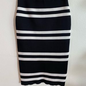 Cameo Pencil Skirt